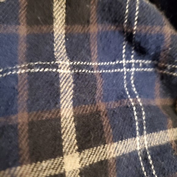 Men's flannel - Picture 4 of 4